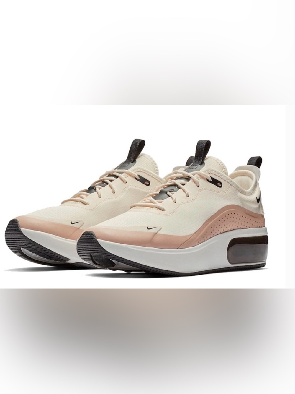 Nike Women’s Air Max Dia Women’s Sz 9 Tan, Off-White and Black